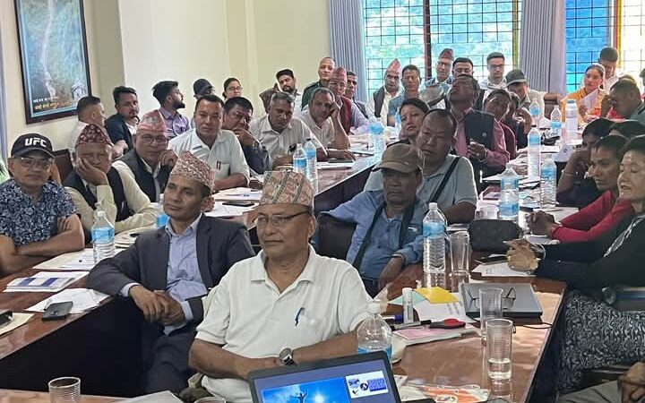 म्याग्देका जनप्रतिनिधि , कर्मचारी तथा सराेकारवालालाइ ३ दिने क्षमता बिकास तालिम