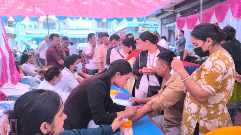 लाेकप्रियकाे स्वास्थ्य शिबिरबाट ३४१ सेवाग्राही लाभान्वित
