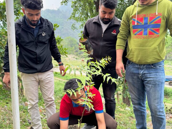 विभिन्न कार्यक्रम गरी मनायो नेविसंघ तनहुँले स्थापना दिवस