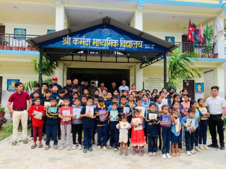 स्थापना दिवसको अवसरमा ने वि संघ भानु द्वारा कर्मदा माबिमा शैक्षिक तथा खेलकुद सामग्री वितरण