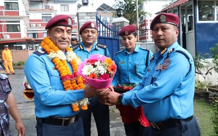 डिआईजी दिनेश आचार्यद्वारा गण्डकी प्रदेश प्रहरी प्रमुखको पदभार ग्रहण