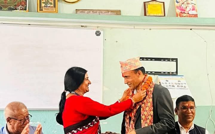 सत्यवती मा.वि.को प्रधानाध्यापकमा पौडेल