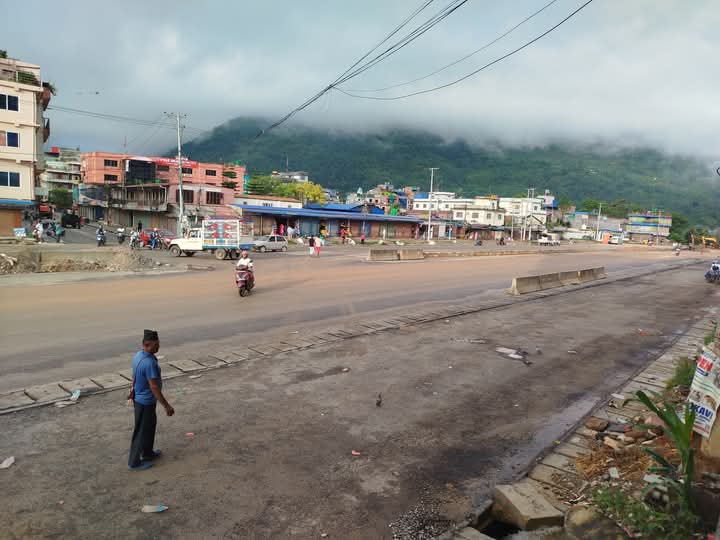 यातायात व्यवसायीकाे आन्दाेलनले गण्डकीमा सार्वजनिक यतायात सेवा ठप्प