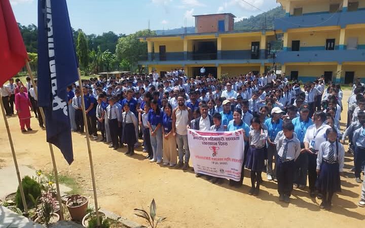 महिनावारी दिवसमा तनहुँका बिद्यालयमा सचेतनामुलक कार्यक्रम !