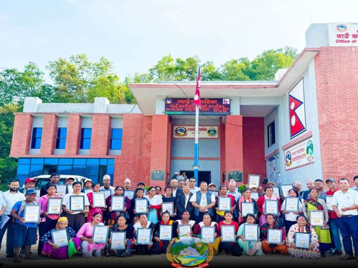 म्याग्दे गाउँपालिका द्धारा विपन्नलाई आवास निर्माण