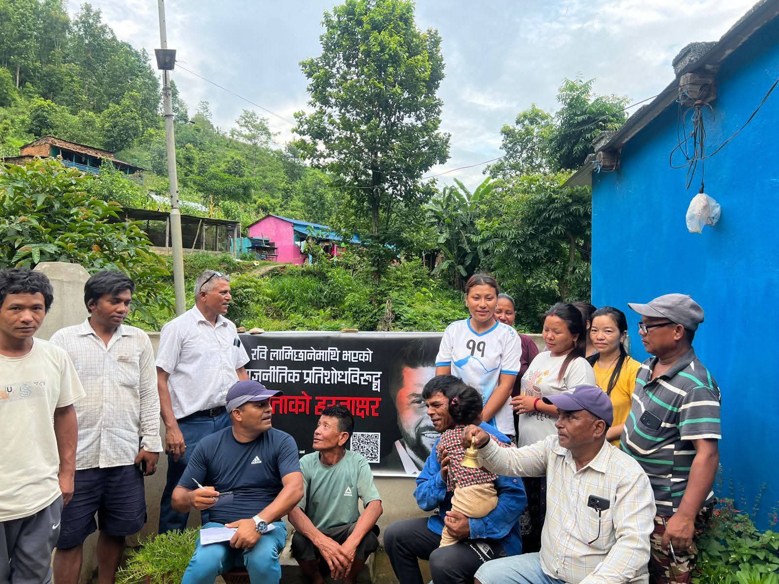 रास्वपा सभापति लामिछानेको पक्षमा तनहुँमा २६ हजारकाे हस्ताक्षर