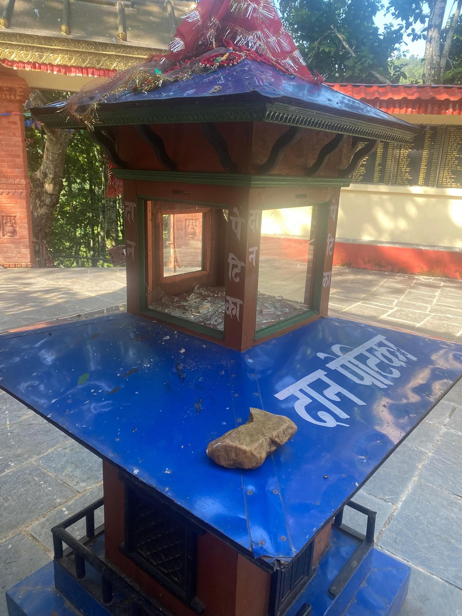 मन्दिरको दान पेटिका फुटाइ रकम चोरी गर्ने मध्यनेपालका सन्तोष पक्राउ