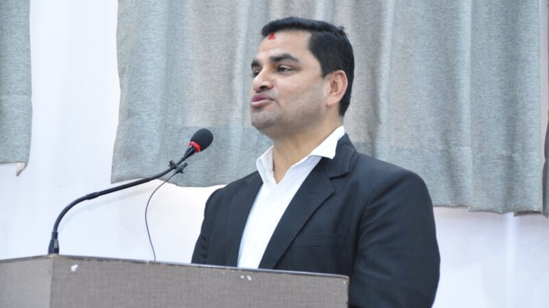 पूर्वघोषणा अनुसार स्वास्थ्य बीमा सुविधा थप वृद्धि गर्न स्वास्थ्य मन्त्री पौडेलको तयारी
