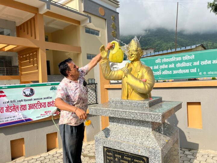 विपिकाे स्याहारसुसार गर्ने दमाैलीका गम्भिरदास !