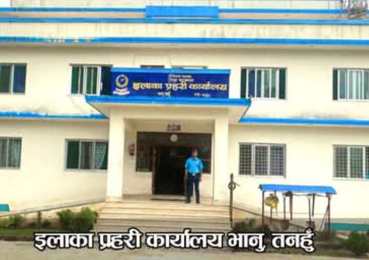 भानुमा श्रीमानको ८ ताेला सुन चाेर्ने कल्पनाले सुन “भाइ” नातालाइ दिइन् , प्रहरी सँग डाँकाे छाेडिन्