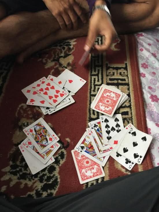तनहुँकाे भानुमा जुवातास खेल्ने ६ जना ३५ हजार सहित पक्राउ
