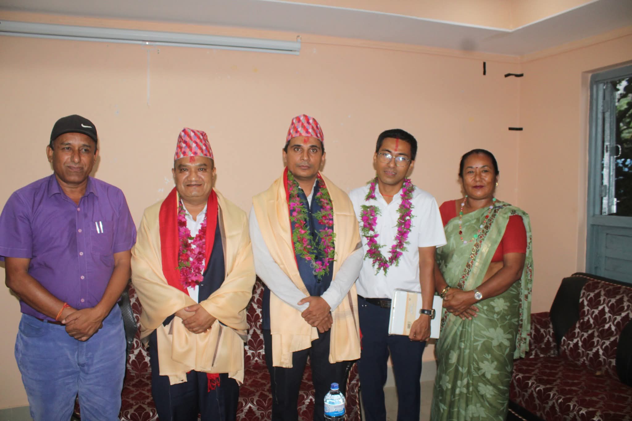 बन्दीपुर गाउँपालिकामा नयाँ प्रमुख प्रशासकीय अधिकृतलाइ स्वागत , पुरानालाई बिदाइ