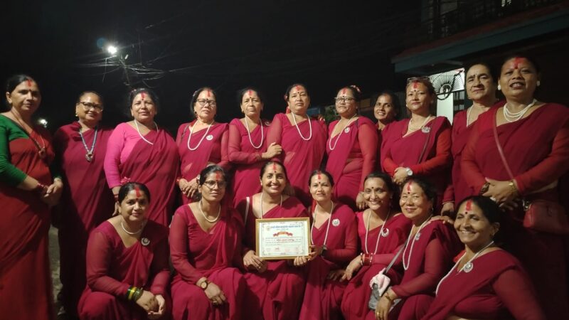 वाराही महिला सहकारी गुणादीकाे तीज गीत प्रतियोगितामा महिला जागरण आमा समूह प्रथम