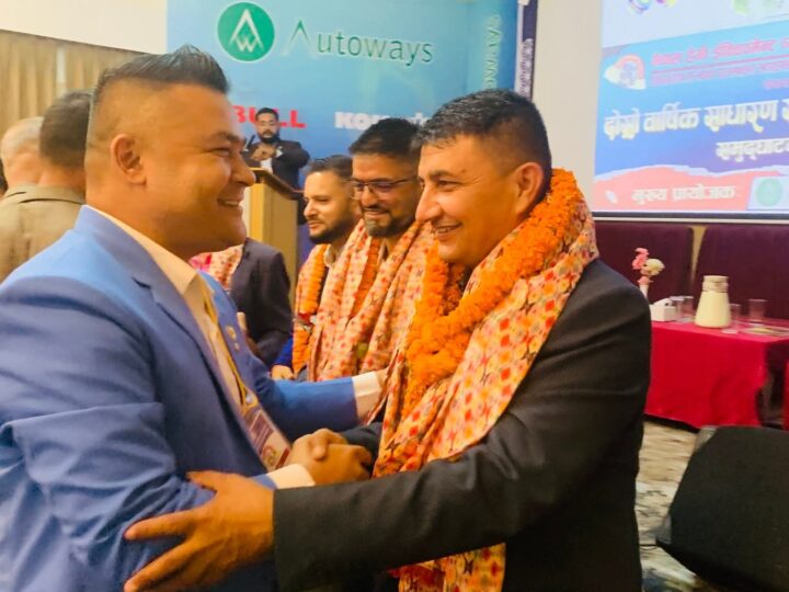 नेपाल हेभी इक्विपमेन्ट व्यवसायी महासंघ गण्डकीकाे अध्यक्षमा दमाैलीका अमृत
