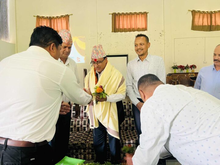 कुशल प्रशासक रामचन्द्र लामगादेकाे शुक्लागण्डकी नगरपालिकाबाट भव्य विदाइ