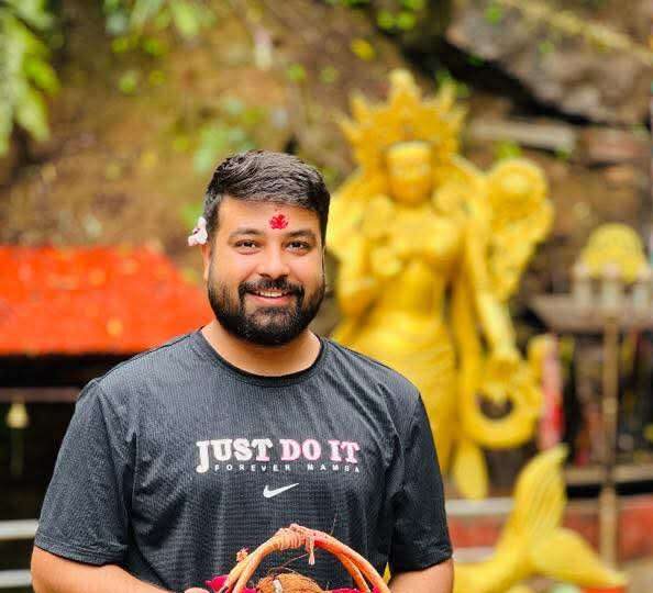 आदिकविमा लाेकप्रिय मत ल्याउने कान्छो सदस्य मिश्र !