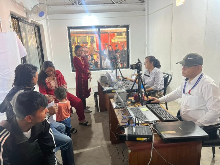 जिल्ला प्रशासन कार्यालयमा बिहान ८ देखि साँझ ६ बजेसम्म काम हुने