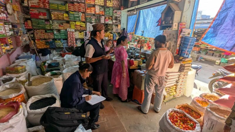 दमाैलीमा खाद्यकाे अनुगमन