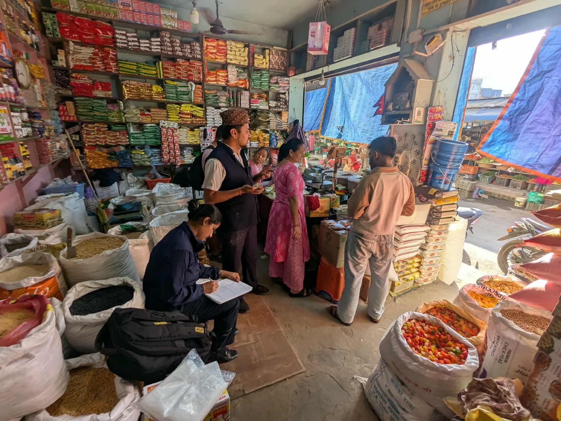 दमाैलीमा खाद्यकाे अनुगमन