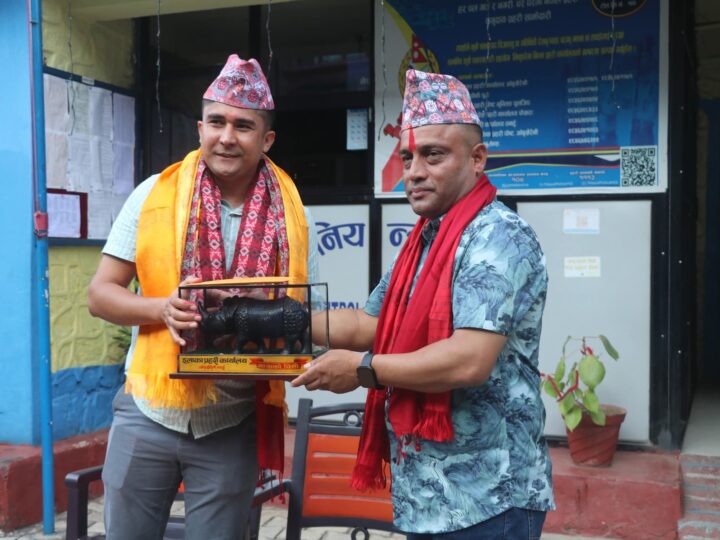 आँबुखैरेनीमा नयाँ इन्स्पेक्टर सुबेदीको स्वागत तथा सरूवा भएका सुबेदीको बिदाई