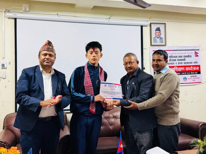 म्याग्देमा भएको चित्रकला प्रतियोगितामा जनगणपति माविका प्रदिप प्रथम