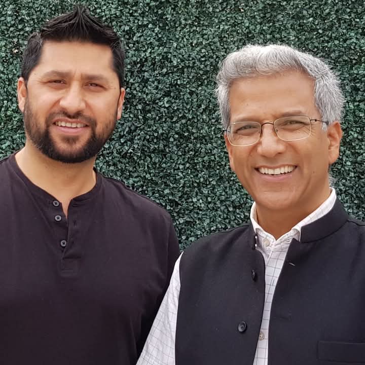 रवीन्द्र मिश्र र रवि लामिछाने बिच अङ्कमाल सहितको डेढ घण्टा भेट