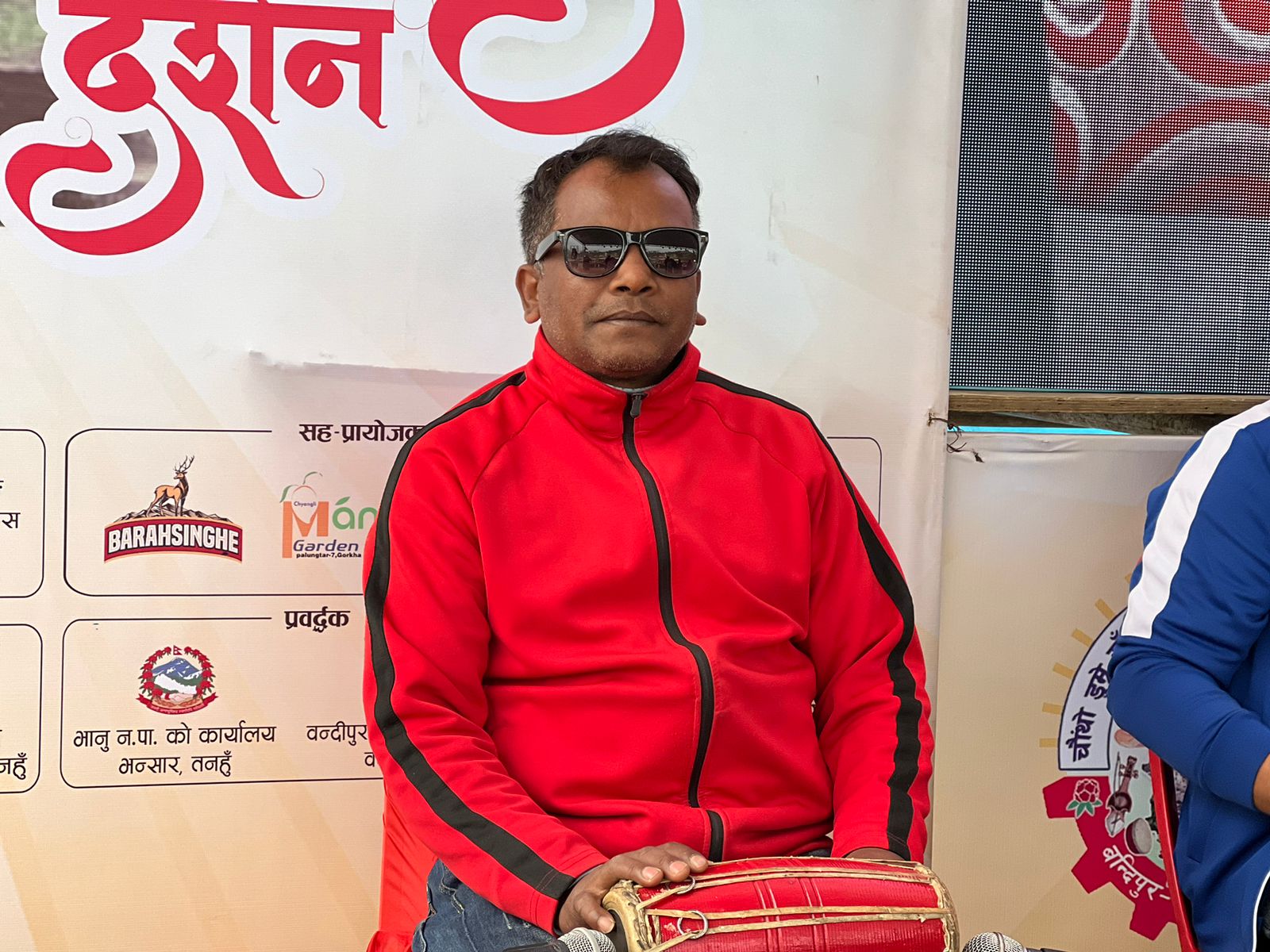लाेकदाेहाेरी प्रतिष्ठान तनहुँकाे अध्यक्षमा विश्व विजयी