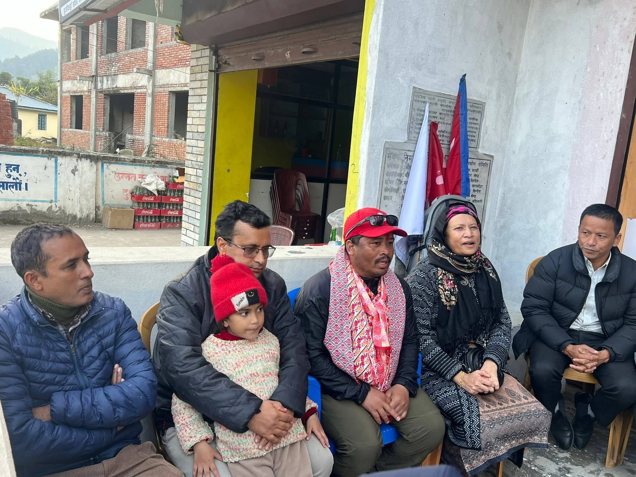राष्ट्रिय एकताको सन्देश बोकेर रूकुम देखि काठमाडौं हिँडेका केशव रावल तनहुँ आइपुगे
