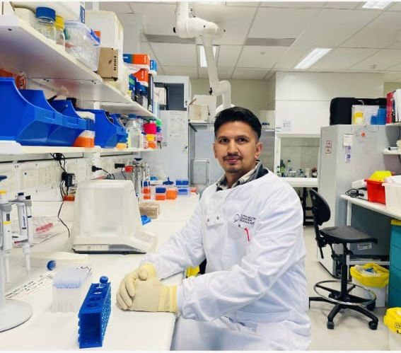 तनहुँका डाक्टर सुस्विन लाई अस्ट्रेलियामा ४ करोडको फेलाेसिप !