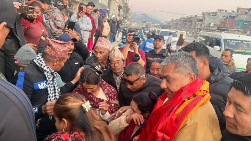 प्रधानमन्त्री बने बैंकले लिलाम गरेका सम्पत्ति फिर्ता गराइदिन्छु : दुर्गा प्रसाई
