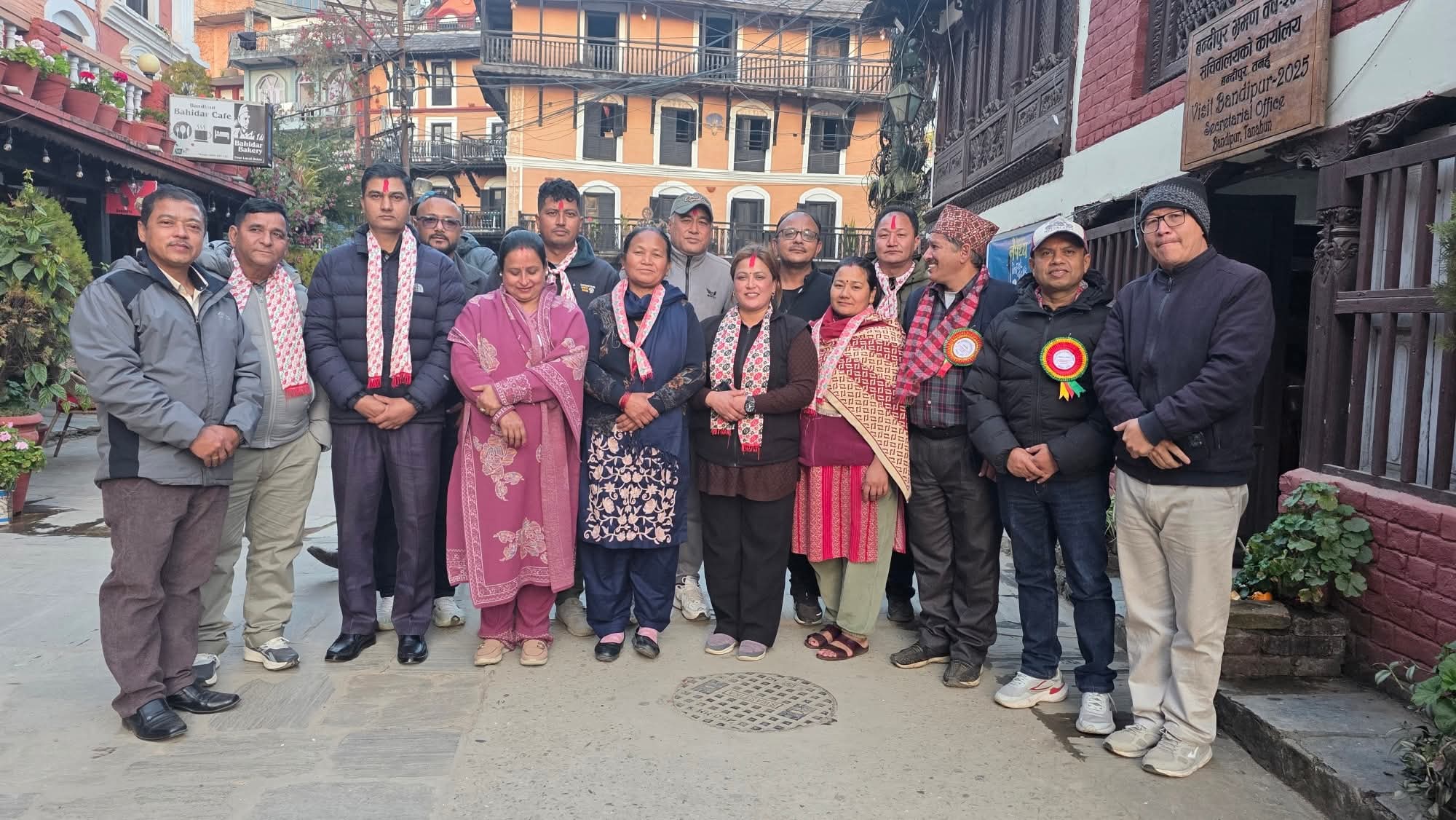 तनहुँ उद्योग वाणिज्य सङ्घ बन्दीपुर बजार इकाईकाे सभापतिमा श्रेष्ठ