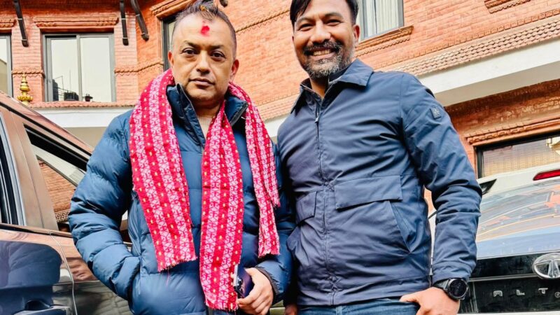 सभापति गगन थापालाई भेटेर तनहुँका युवा नेता मोहन कुमार श्रेष्ठले दिए शुभकामना