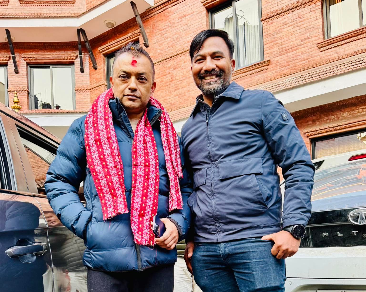 सभापति गगन थापालाई भेटेर तनहुँका युवा नेता मोहन कुमार श्रेष्ठले दिए शुभकामना
