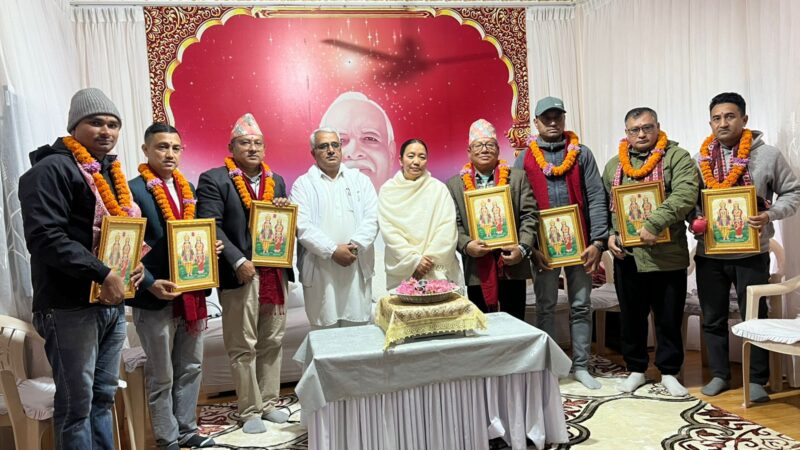 ब्रम्हाकुमारी ईश्वरीय विश्वविद्यालयद्वारा तनहुँ उद्योग वाणिज्य संघका नवनिर्वाचित पदाधिकारीलाई स्वागत सम्मान