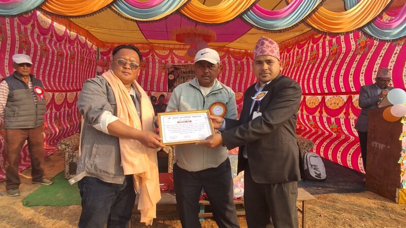 बन्दीपुर–६ काे अरूण माविमा अक्षयकोषदाता सिद्धान्त गर्जामगर सम्मानित