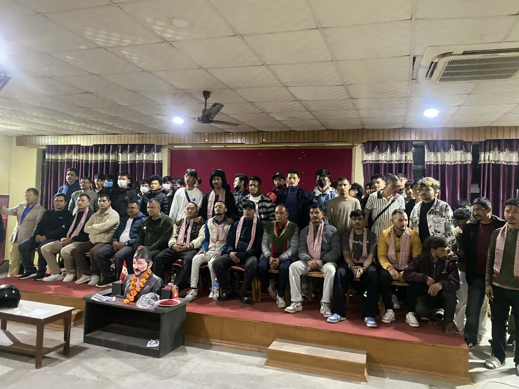 तनहुँमा बदलियो चुनावी दृश्य: स्वतन्त्र उम्मेदवार लौडारीसहित दुई सय युवा काँग्रेसमा समाहित