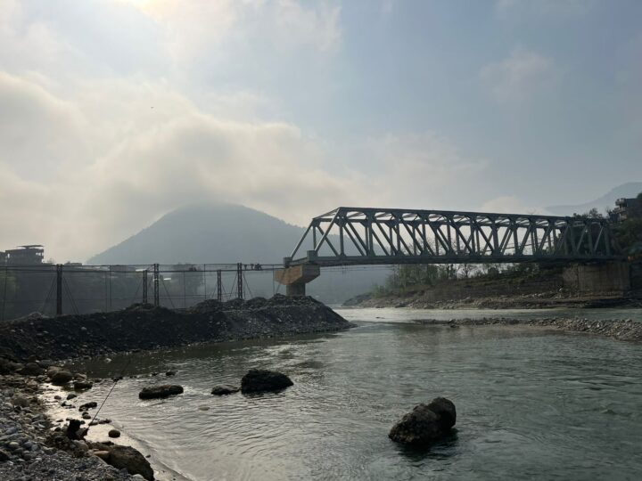 झापुटार स्थित सेती नदीमाथि निर्माणाधीन मोटरेबल पुलको काम पुनः तीव्र