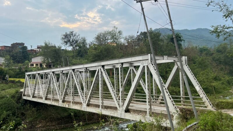 कलेस्ती खोलामा तटबन्धसहित नयाँ पुल निर्माणका लागि टेन्डर खुल्दै